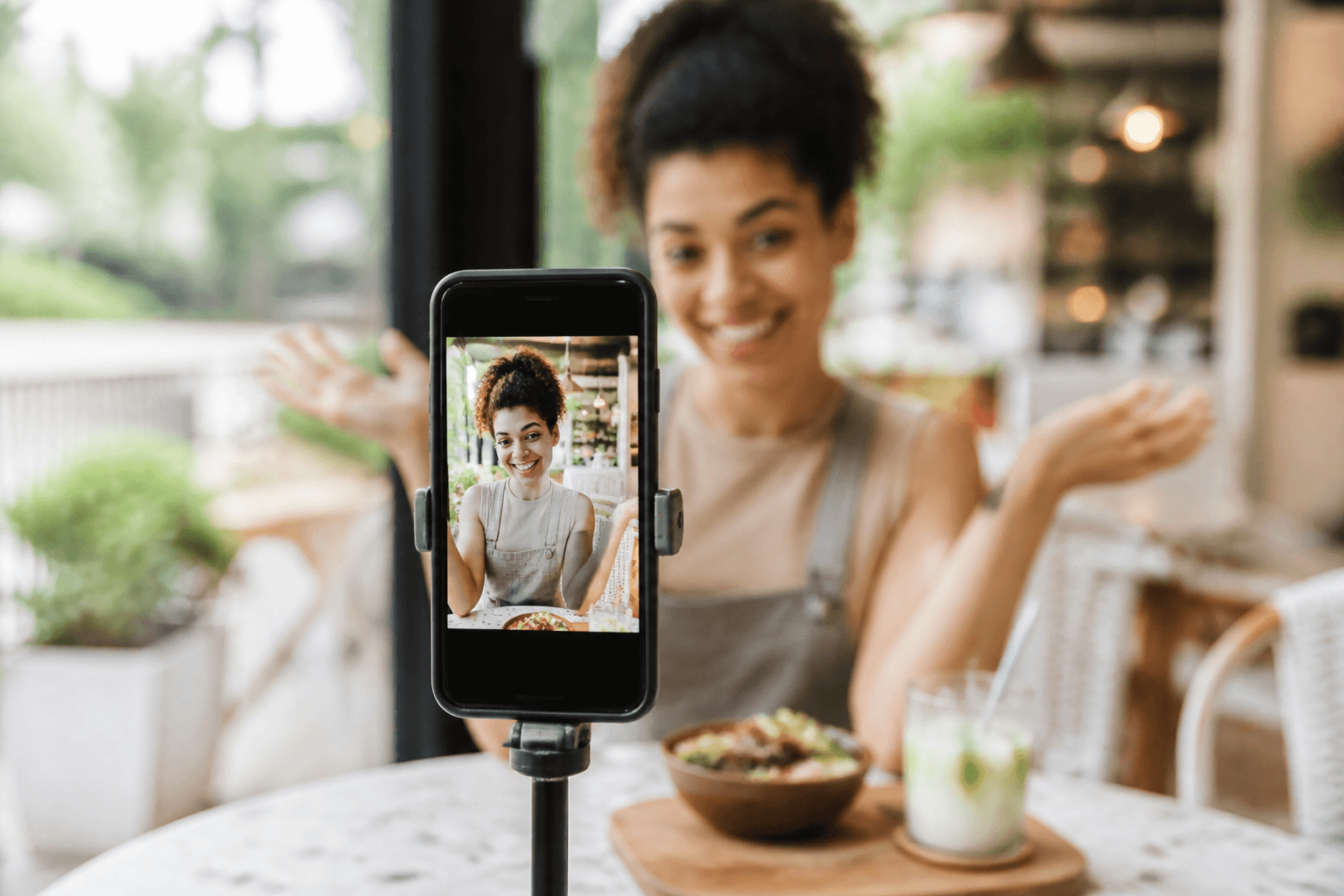 Instagram Reels kontent çəkilişi